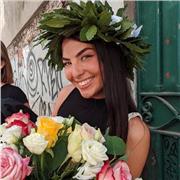 Docente di italiano, storia e geografia offre ripetizioni private online